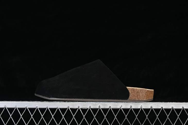 Picture of Adidas Summer Sandals Slippers _SKUfw22126012779540226fw